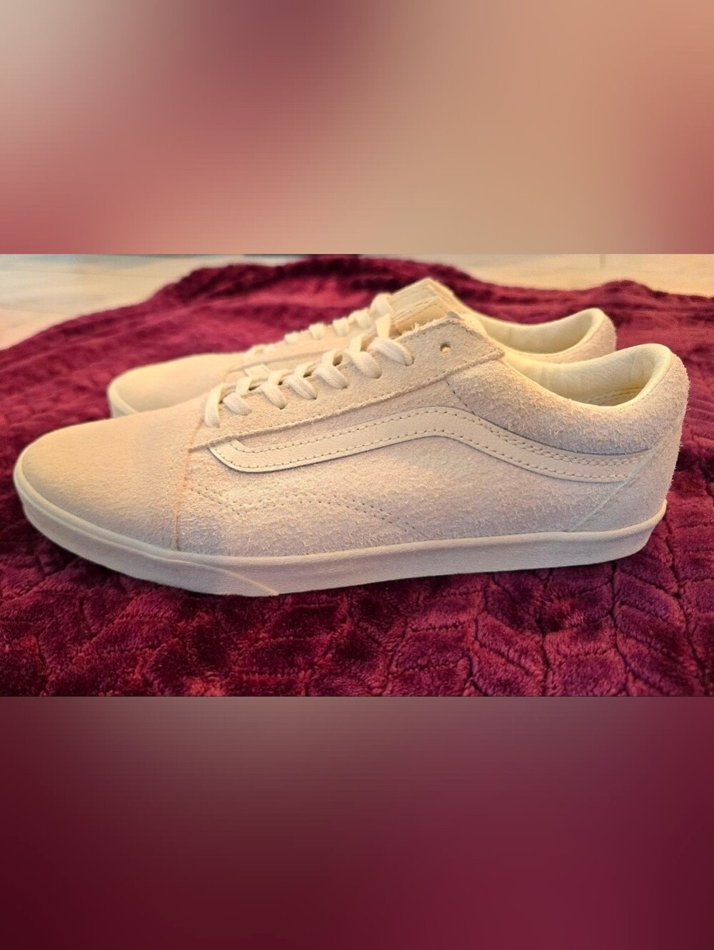 VANS Old Skool "Off The Wall" Ivory Suede Unisex Lace Up Sneakers